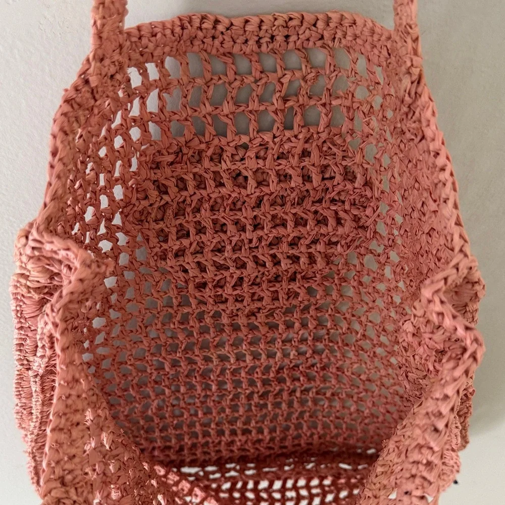 BTB‎ Los Angeles Coral Heart Market Tote Bag
